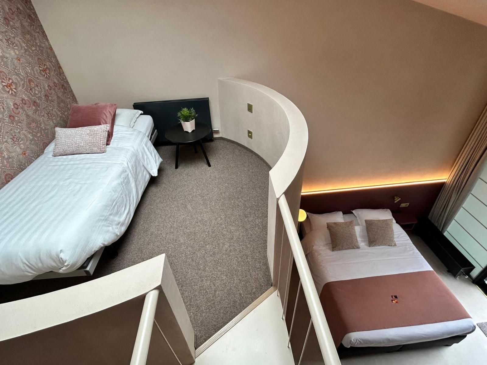 B&B Contrast Brugge Bagian luar foto