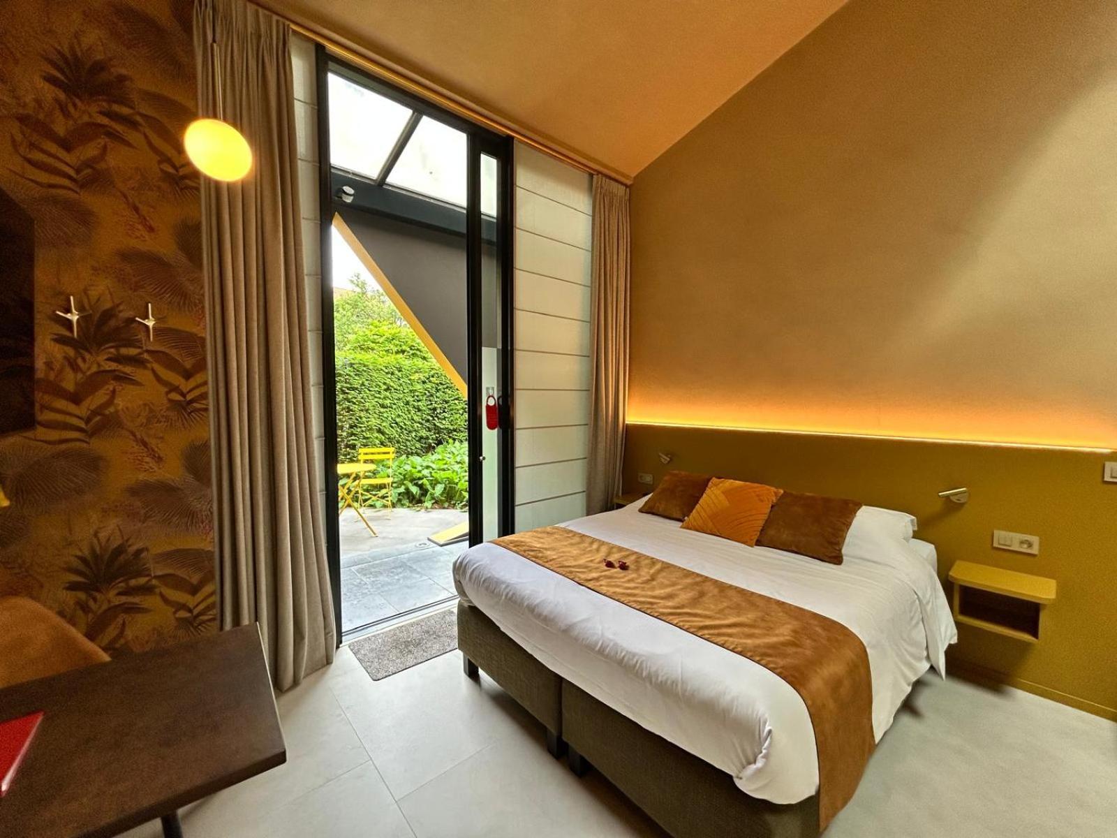 B&B Contrast Brugge Bagian luar foto